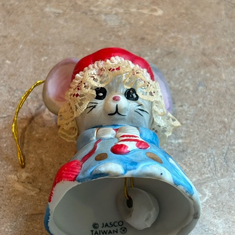 Vtg Jasco 1980's L’il Chimers Christmas Ornament Ceramic Mouse Bell